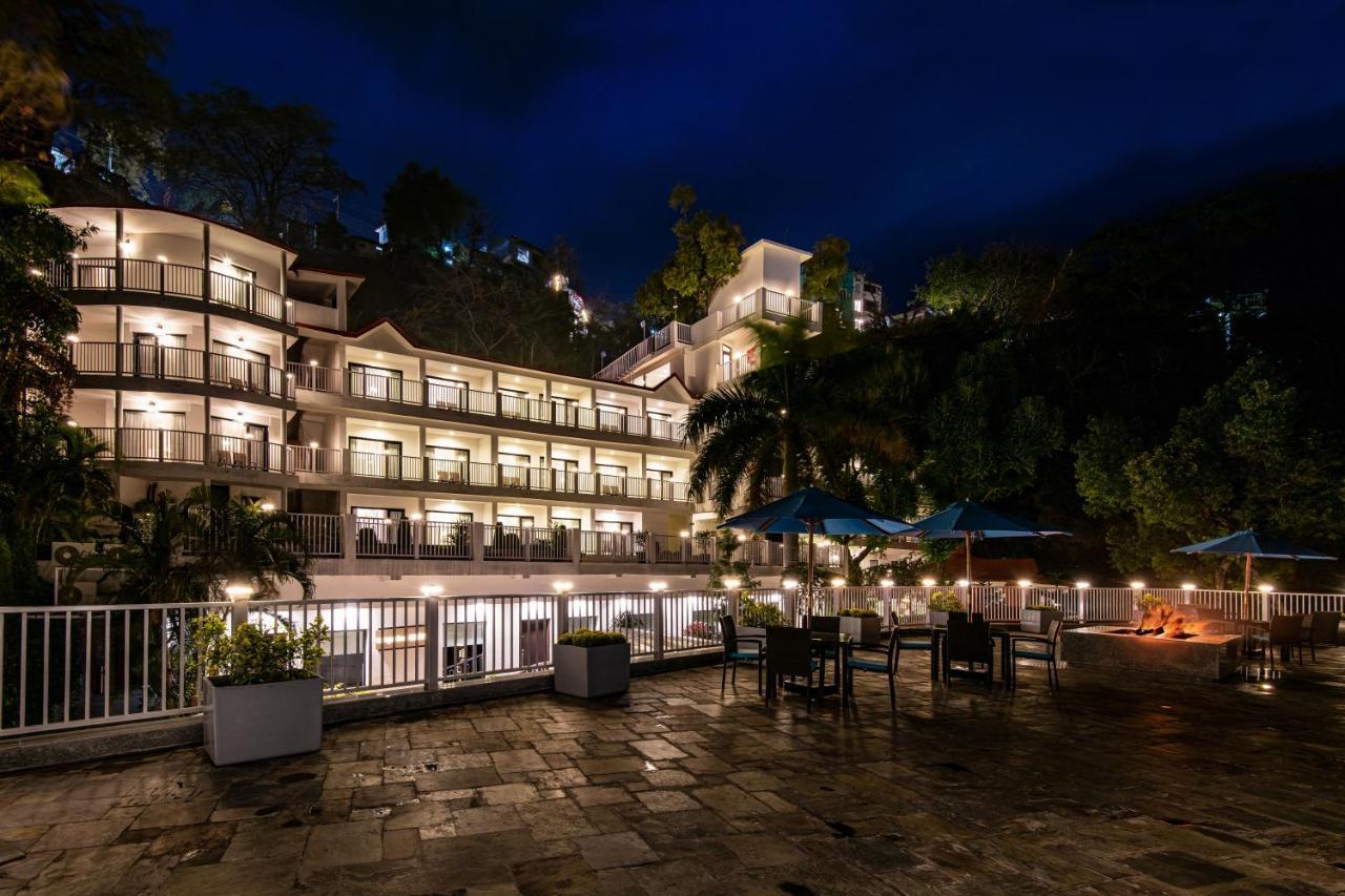 Lemon Tree Premier, Rishikesh Hotel Exterior foto